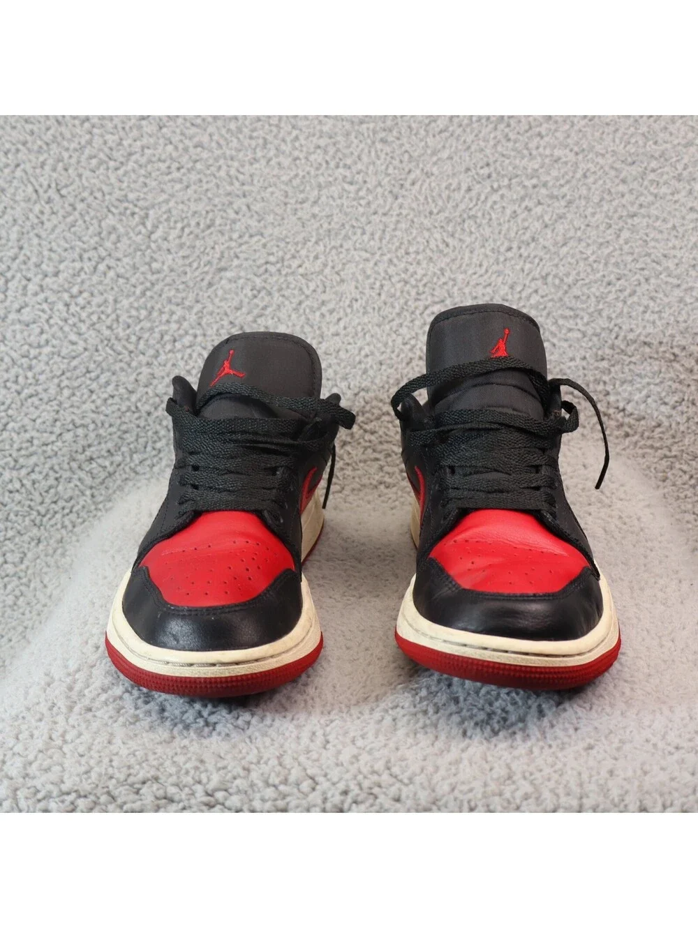 Jordan 1 Low Women sz 9 Bred Sail Black / Gym Red DC0774 061
